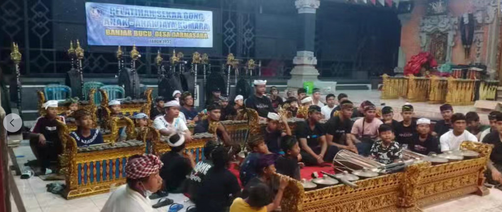 PELATIHAN SEKAA GONG ANAK-ANAK  JAYA KUMARA BR. BUCU